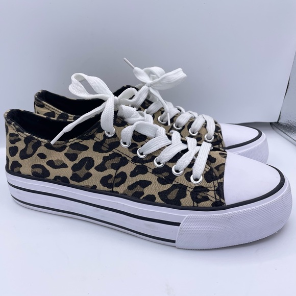 Forever 21 platform canvas leopard print women sneakers Size 9 - Picture 7 of 13